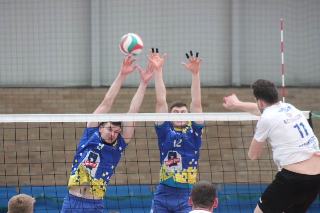 Siatkarskie baraże w obiektywie