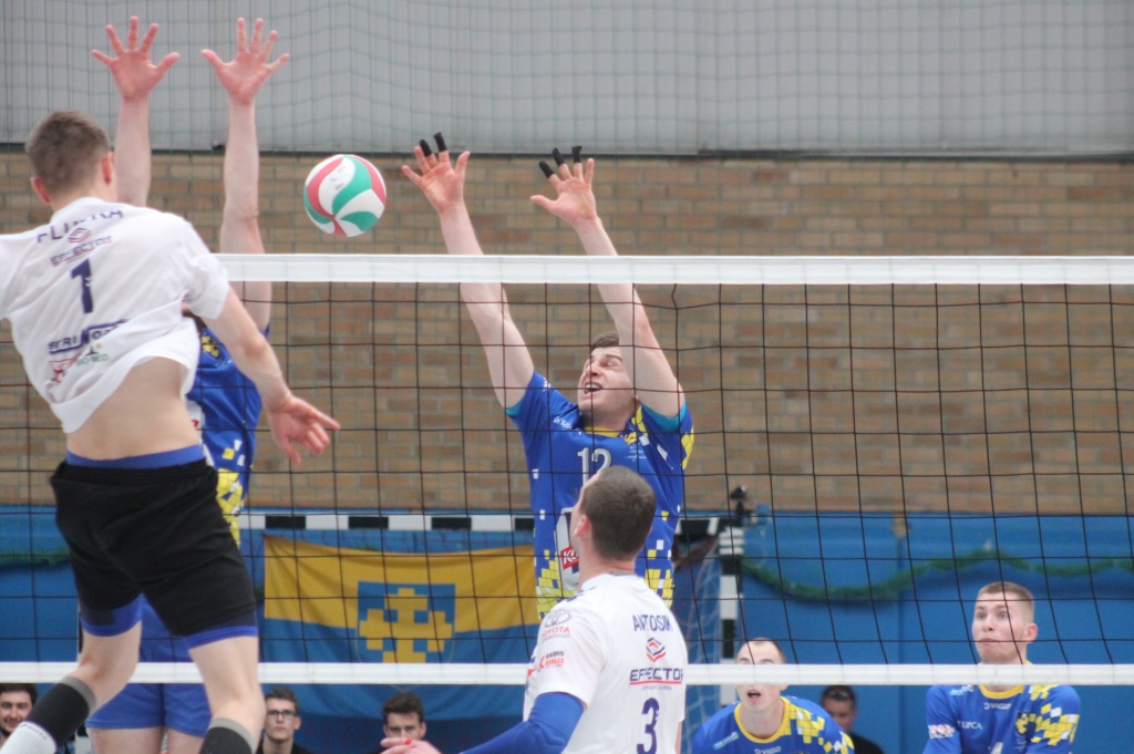 Siatkarskie baraże w obiektywie