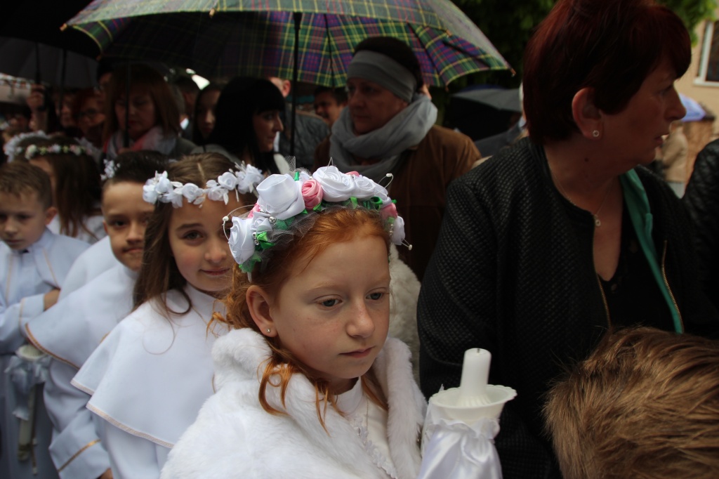 Komunia w Wawrzyńcu ZDJĘCIA