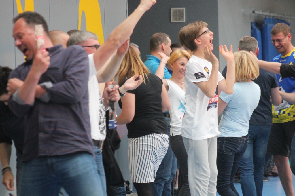 Siatkarskie baraże w obiektywie