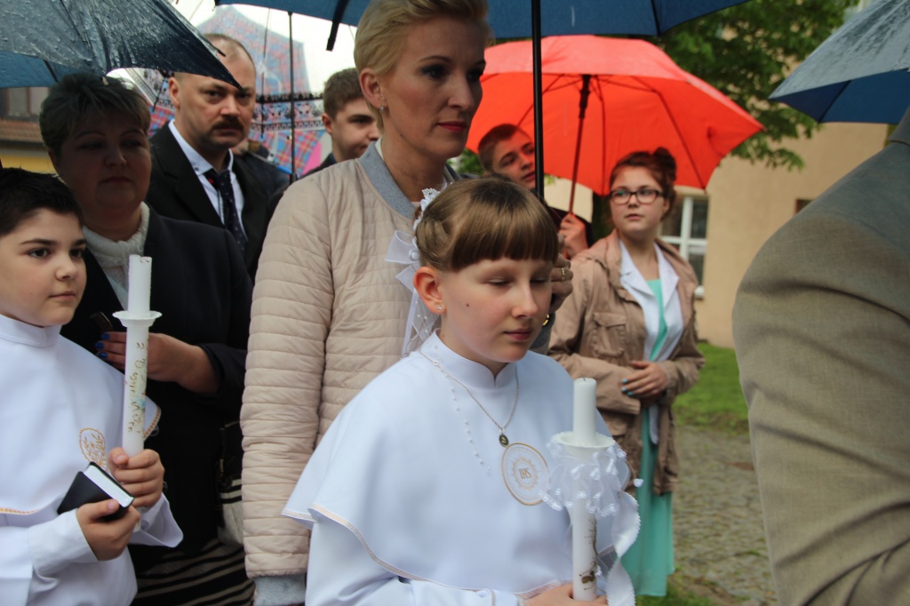 Komunia w Wawrzyńcu ZDJĘCIA