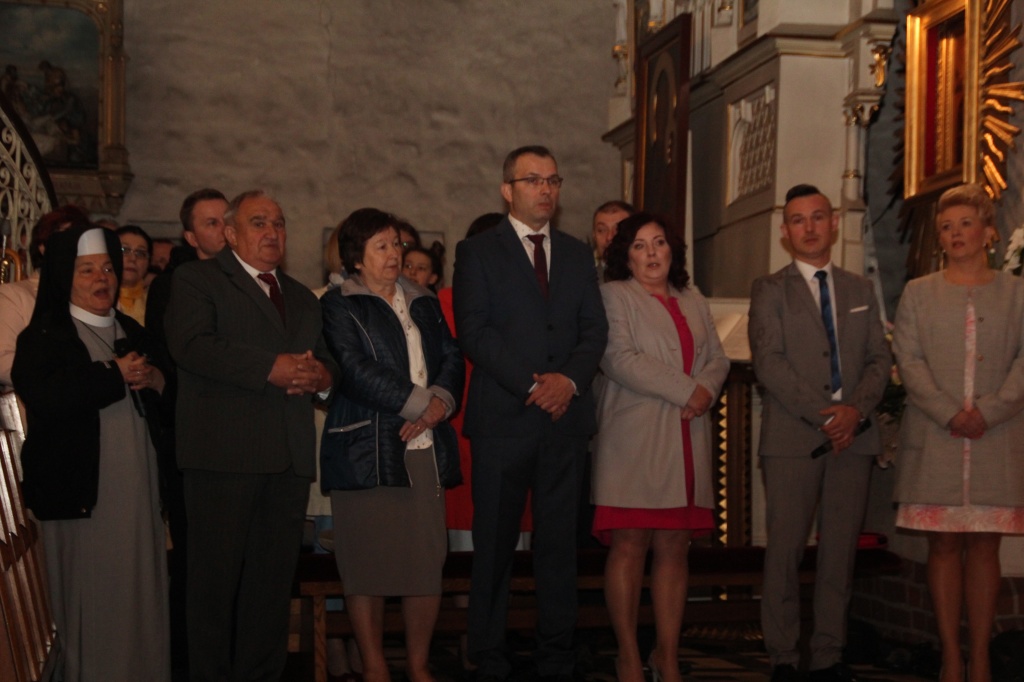 Komunia w Wawrzyńcu ZDJĘCIA