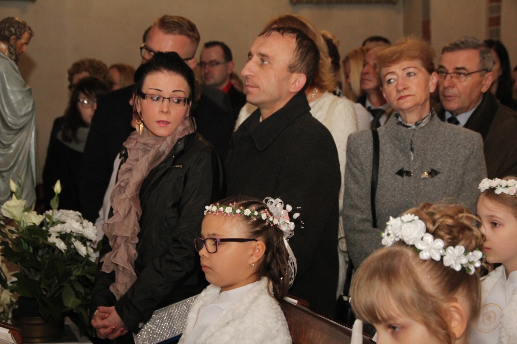 Komunia w Wawrzyńcu ZDJĘCIA