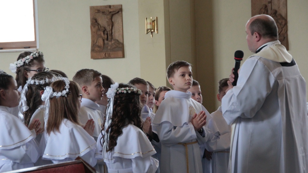 Komunia w Kozalu ZDJĘCIA