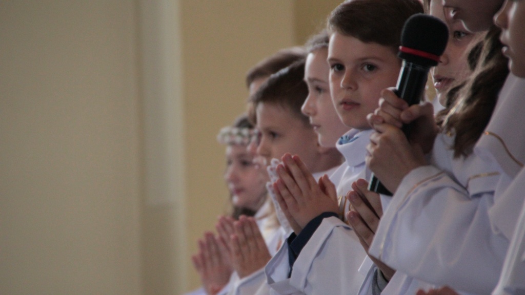 Komunia w Kozalu ZDJĘCIA