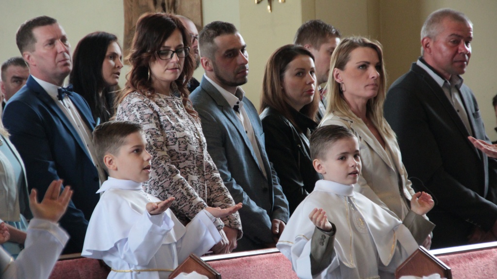 Komunia w Kozalu ZDJĘCIA