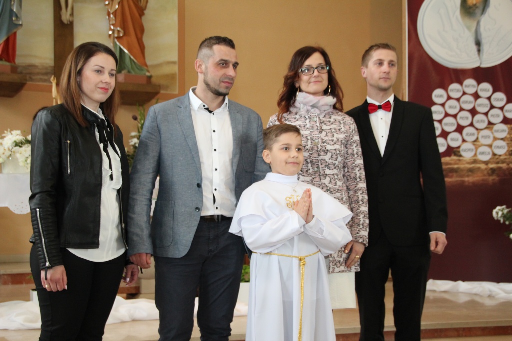 Komunia w Kozalu ZDJĘCIA