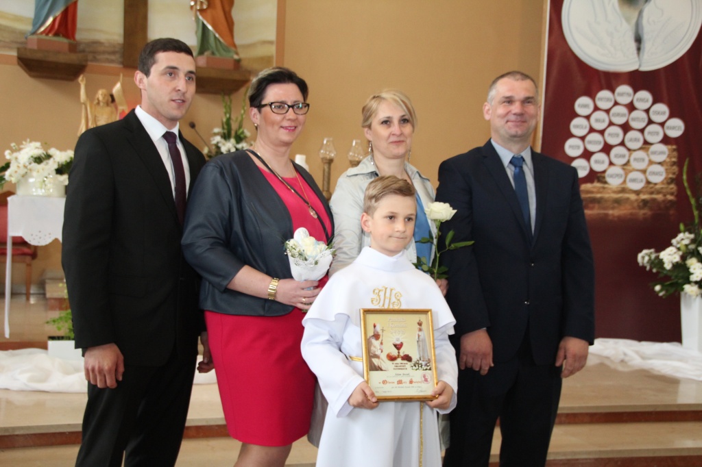 Komunia w Kozalu ZDJĘCIA