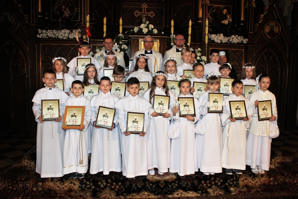 Komunia w Wawrzyńcu ZDJĘCIA GRUPOWE