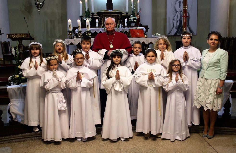 Komunia w Strzałkowie ZDJĘCIA