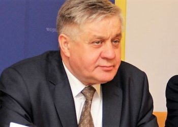 Minister jednak wydłużył termin składania wniosków