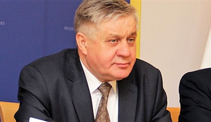 Minister jednak wydłużył termin składania wniosków