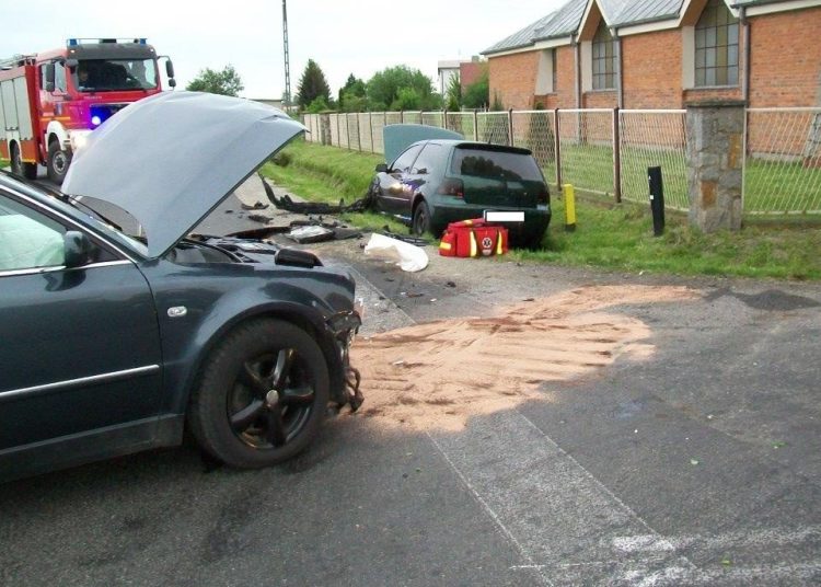 Sługocin: Wypadek na skrzyżowaniu ZDJĘCIA