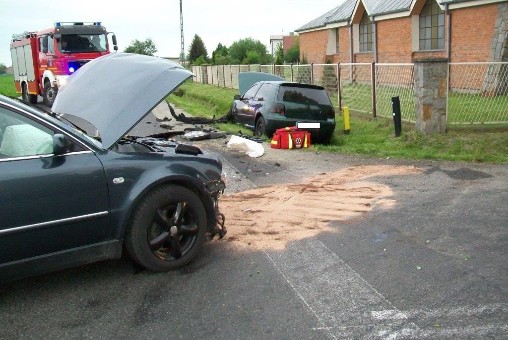 Sługocin: Wypadek na skrzyżowaniu ZDJĘCIA