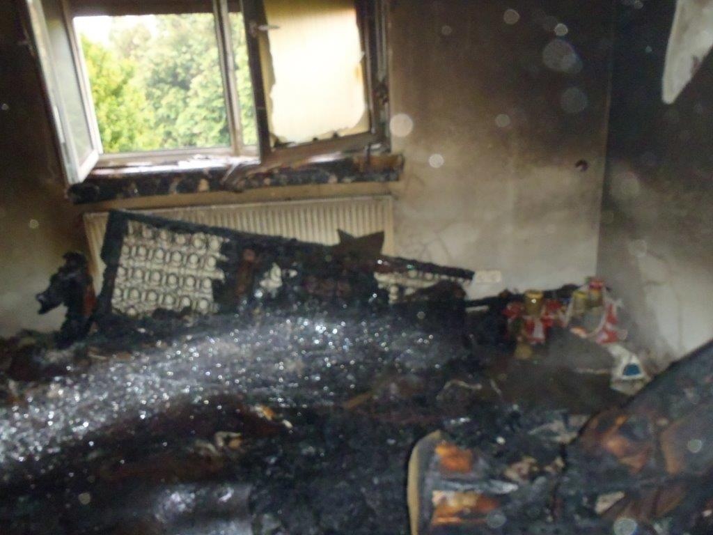 W budynku wybuchł pożar ZDJĘCIA