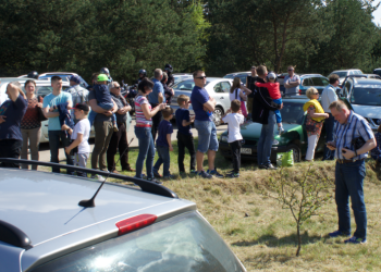 Gigantyczne korki na pokazy w Powidzu.
