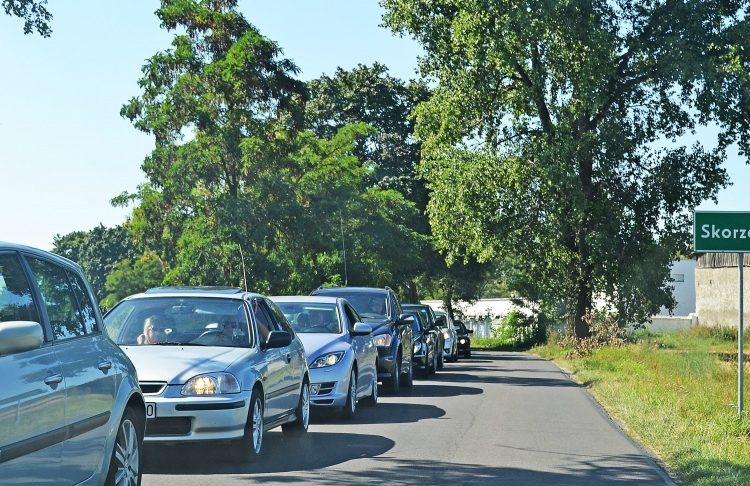 Obniżka ma ściągnąć witkowian