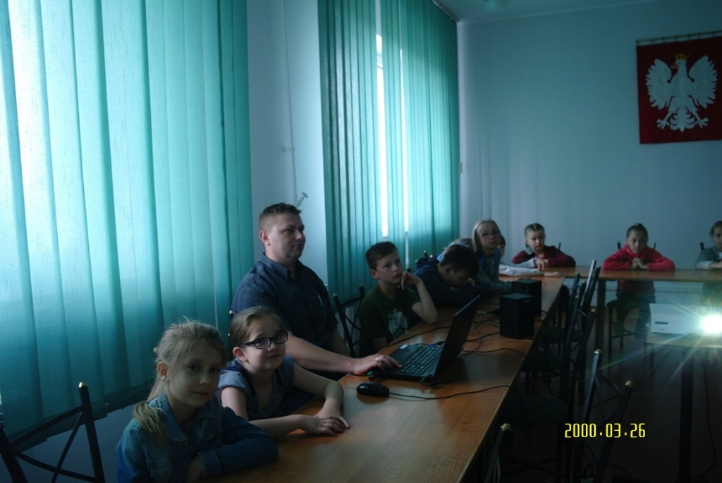 Dzień Dziecka spędzili u mundurowych ZDJĘCIA