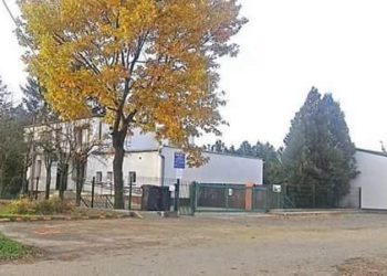 Młody mężczyzna zmarł przed ośrodkiem zdrowia