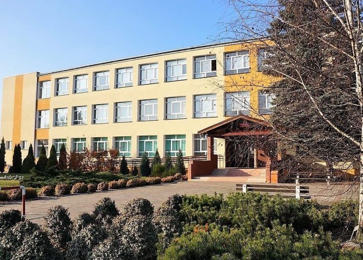 Strzałkowscy samorządowcy ostro do starosty