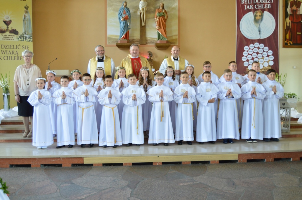 Ostatnia komunia w Kozalu ZDJĘCIA