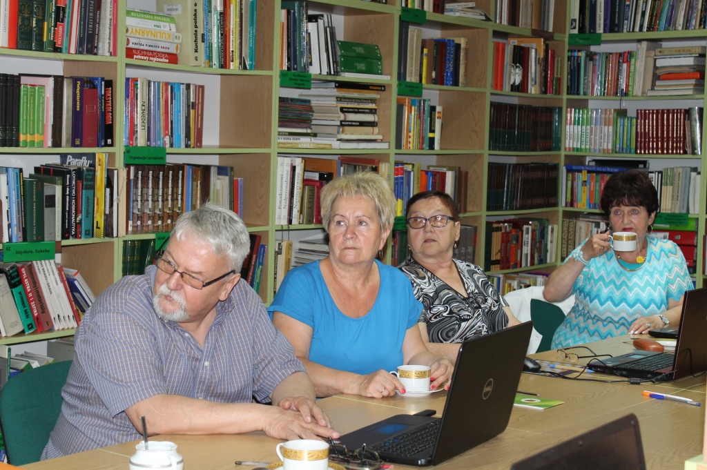 Rozpoczynają projekt „e-Mocni”