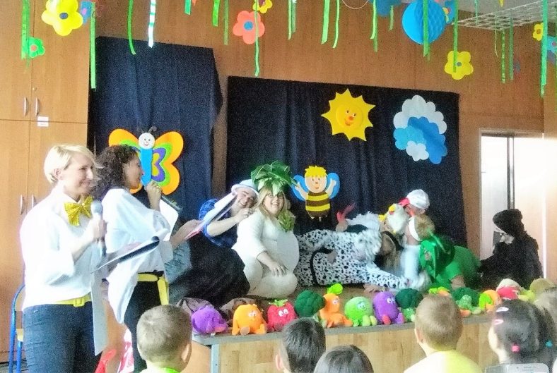 „Zasadził Dziadek rzepkę w ogrodzie…”