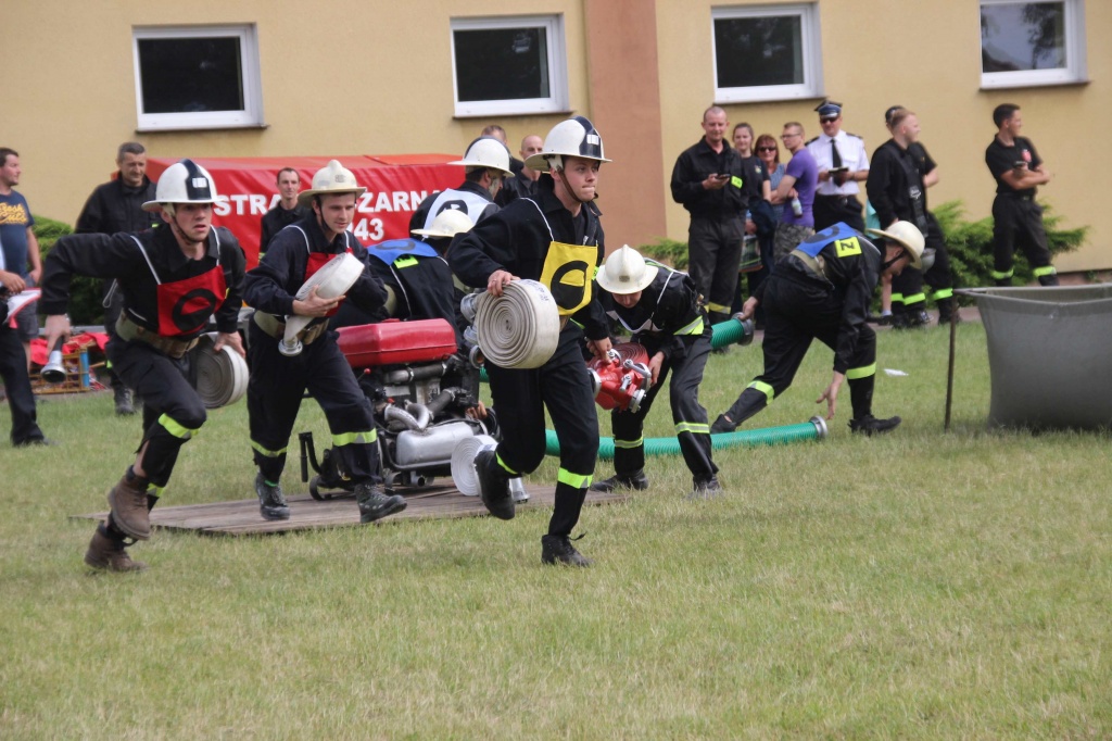 Pierwsze takie zawody. Na starcie strażacy z 4 gmin ZDJĘCIA