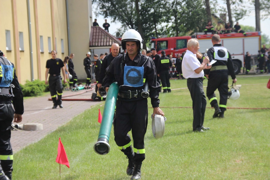 Pierwsze takie zawody. Na starcie strażacy z 4 gmin ZDJĘCIA