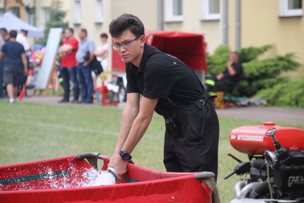 Pierwsze takie zawody. Na starcie strażacy z 4 gmin ZDJĘCIA