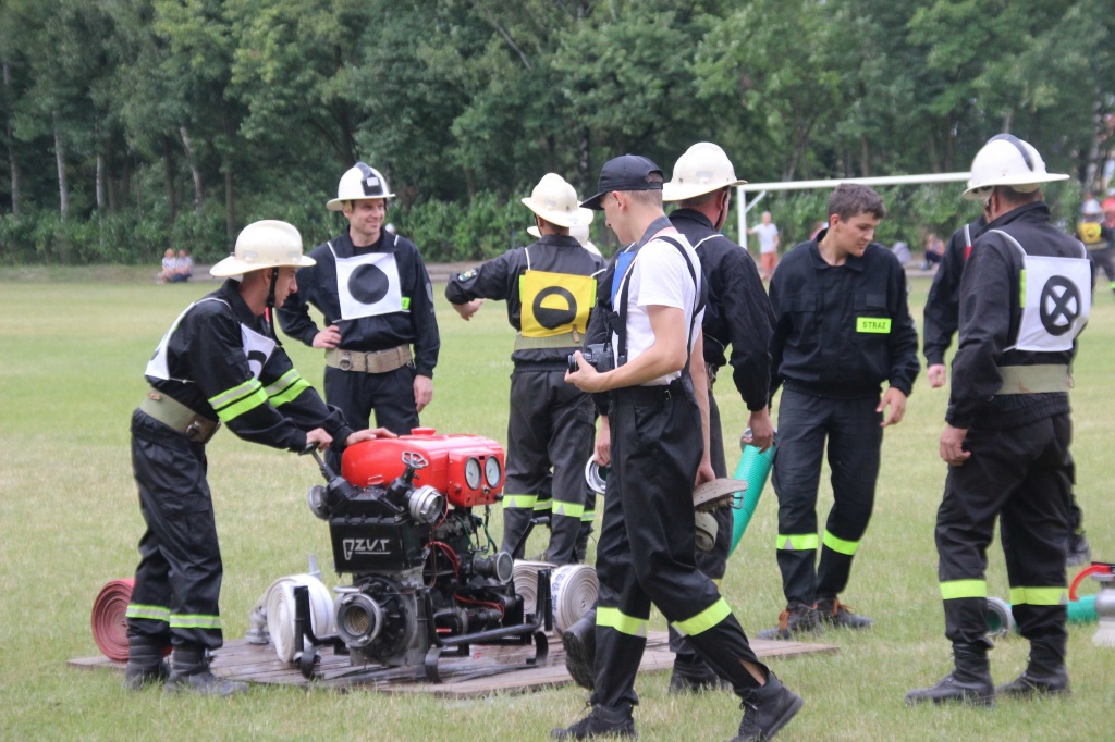 Pierwsze takie zawody. Na starcie strażacy z 4 gmin ZDJĘCIA
