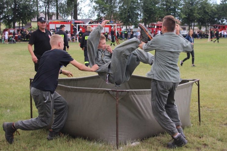 Pierwsze takie zawody. Na starcie strażacy z 4 gmin ZDJĘCIA
