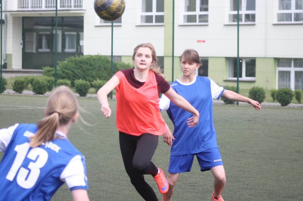 Piłkarskie mistrzostwa zamykają kalendarz FOTO