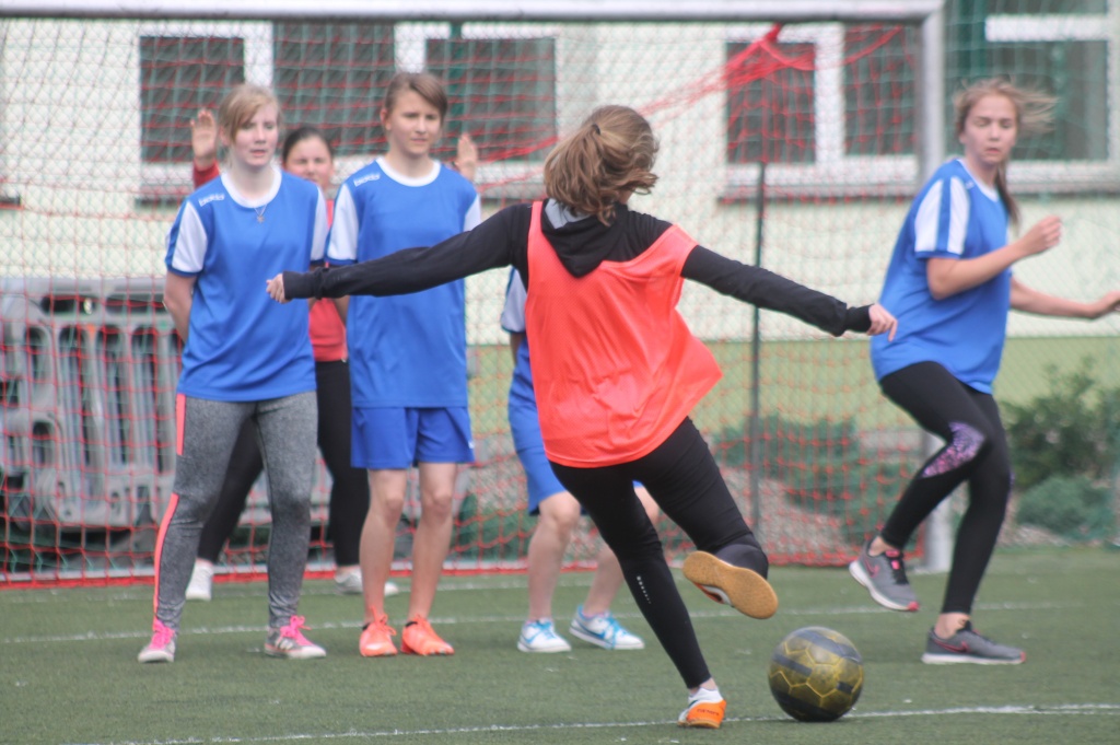 Piłkarskie mistrzostwa zamykają kalendarz FOTO