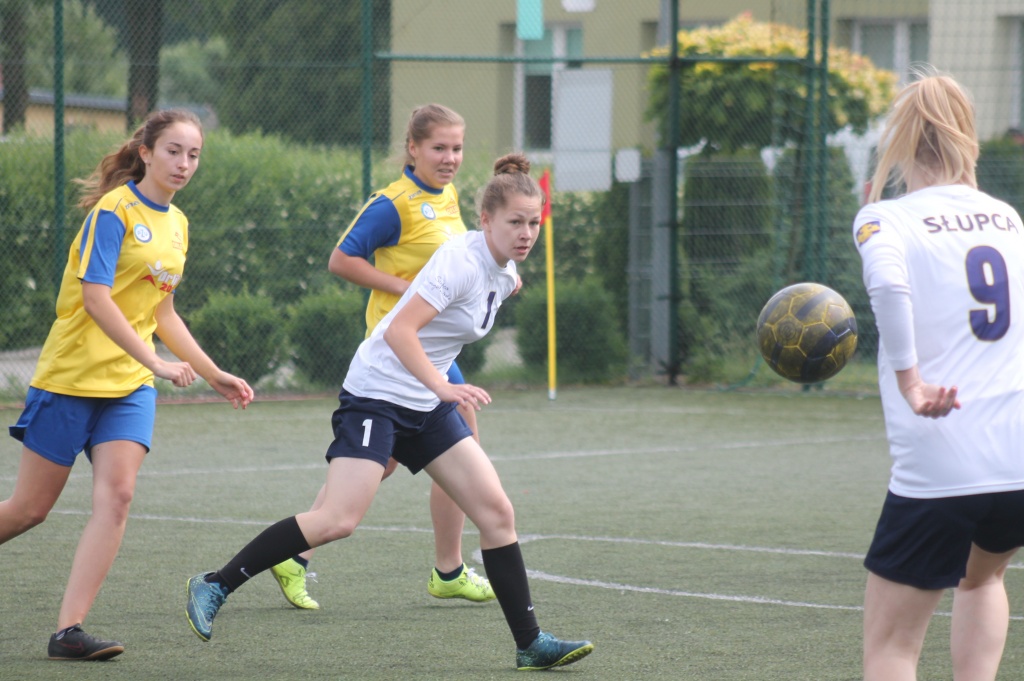 Piłkarskie mistrzostwa zamykają kalendarz FOTO