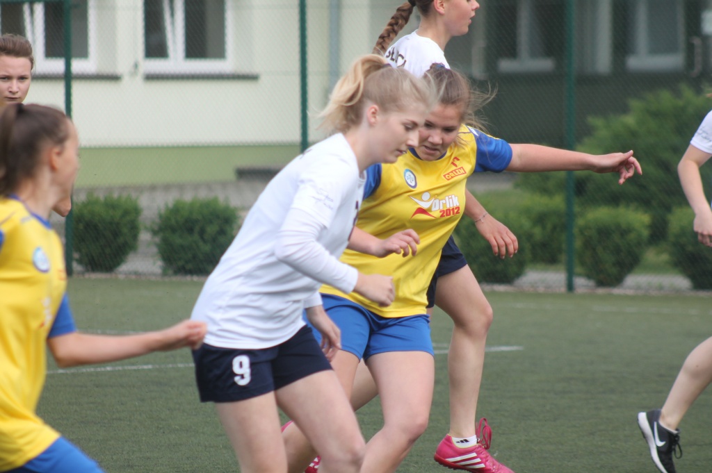 Piłkarskie mistrzostwa zamykają kalendarz FOTO