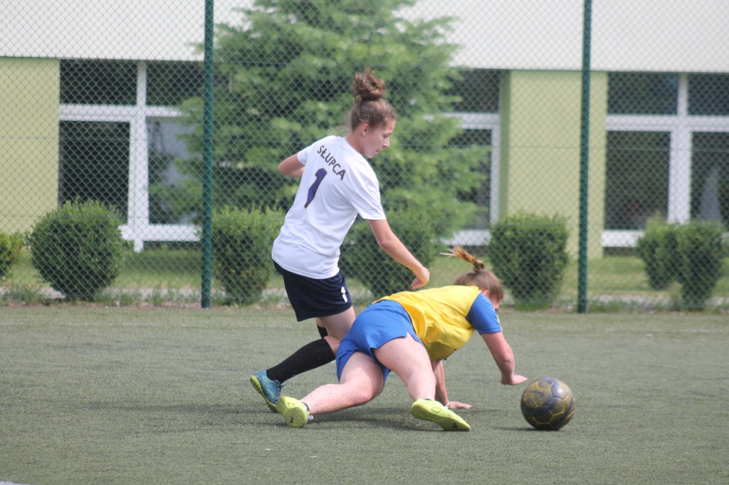 Piłkarskie mistrzostwa zamykają kalendarz FOTO