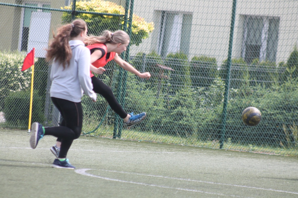 Piłkarskie mistrzostwa zamykają kalendarz FOTO