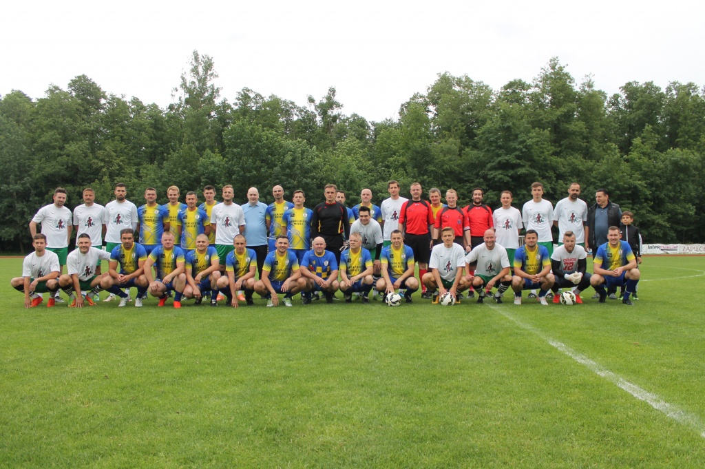 Mecz gwiazd przy Gajowej. FOTO