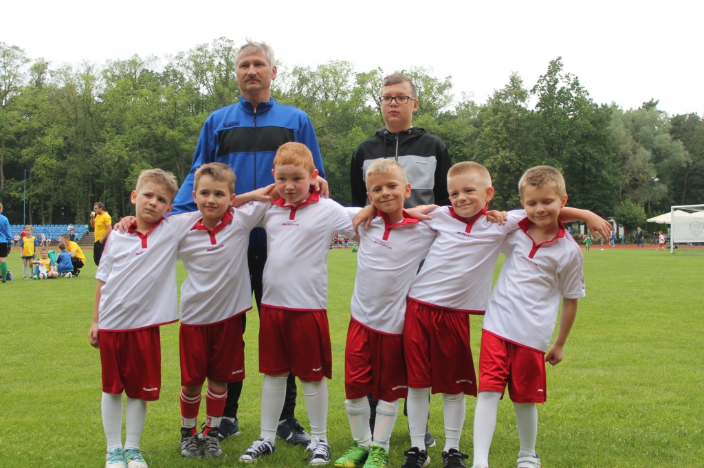 Piłkarskie zmagania skrzatów