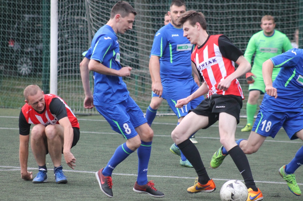 Galeria znowu przed Jóźwiakiem