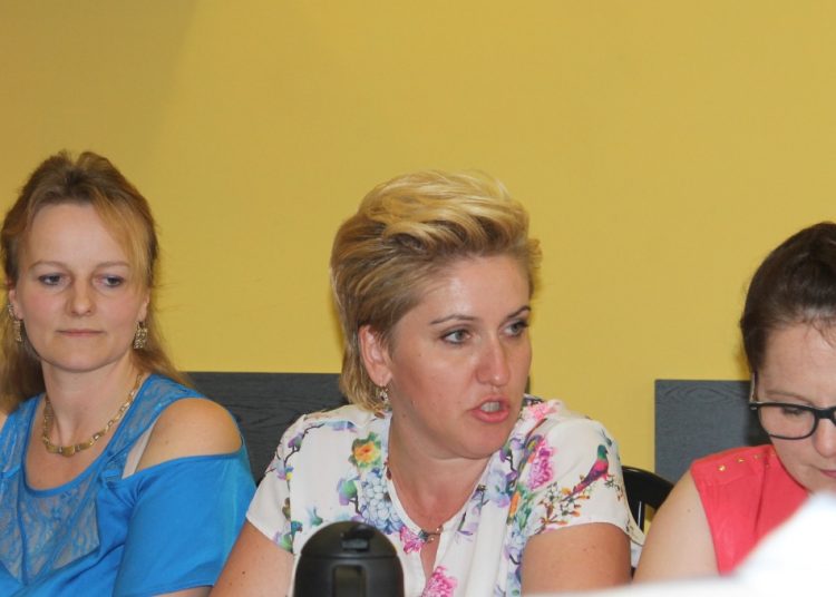 Radna prosi o remont