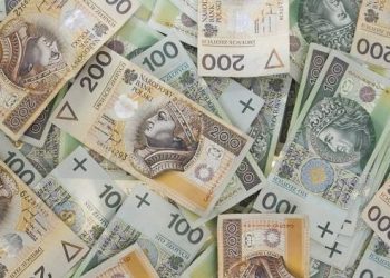 Zaciągną kolejny kredyt. Do dalej z długiem?