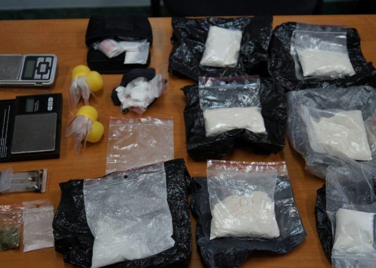 57-latek wpadł z narkotykami. Miał w domu 460 gramów