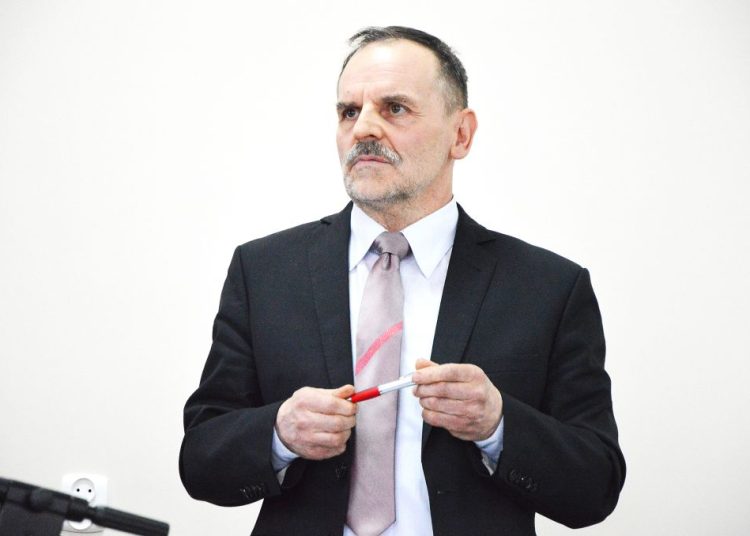 Nie biorę pieniędzy za jedzenie ciastek i spijanie kaw