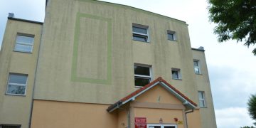 Pierwszaki jednak w dawnej „jedynce”