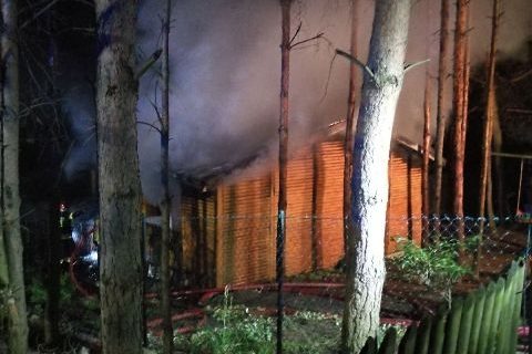 Palił się dom w Ostrowie ZDJĘCIA