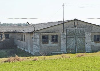 Wojewoda skarży samorząd