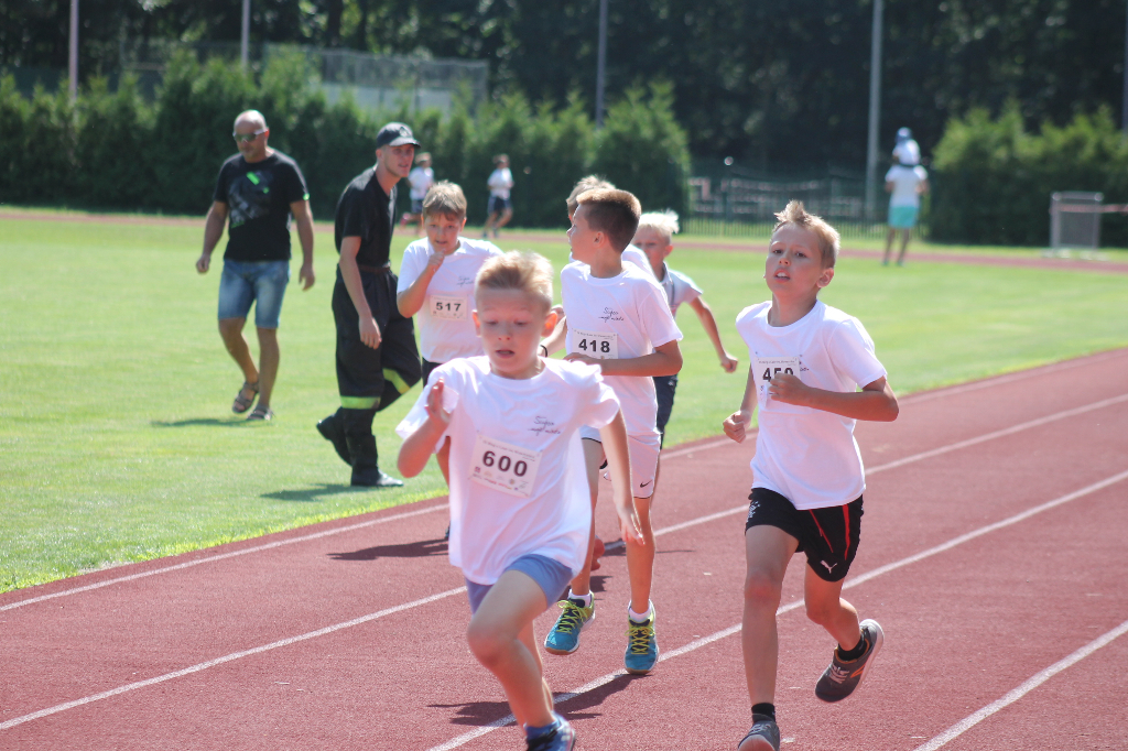 Biegi Wawrzynkowe na ponad 300 fotografiach