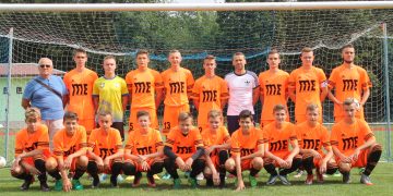 Wygrana Czarnych, remis juniorów